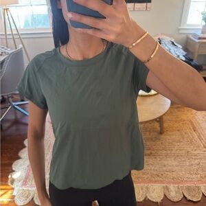 Lululemon top